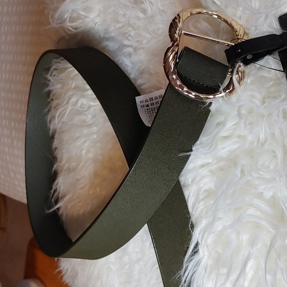 NWT Olive & Gold Faux Leather Belt - Picture 7 of 7